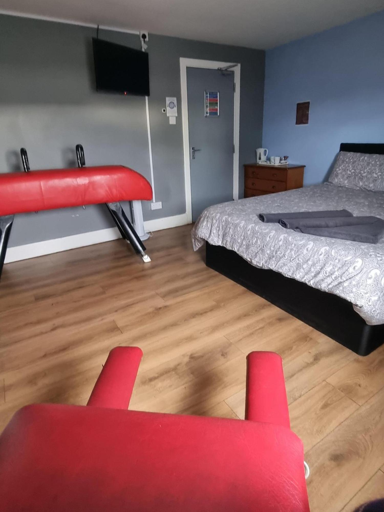 Xtasia Adult Hotel - Adults Only بروميتش الغربية المظهر الخارجي الصورة